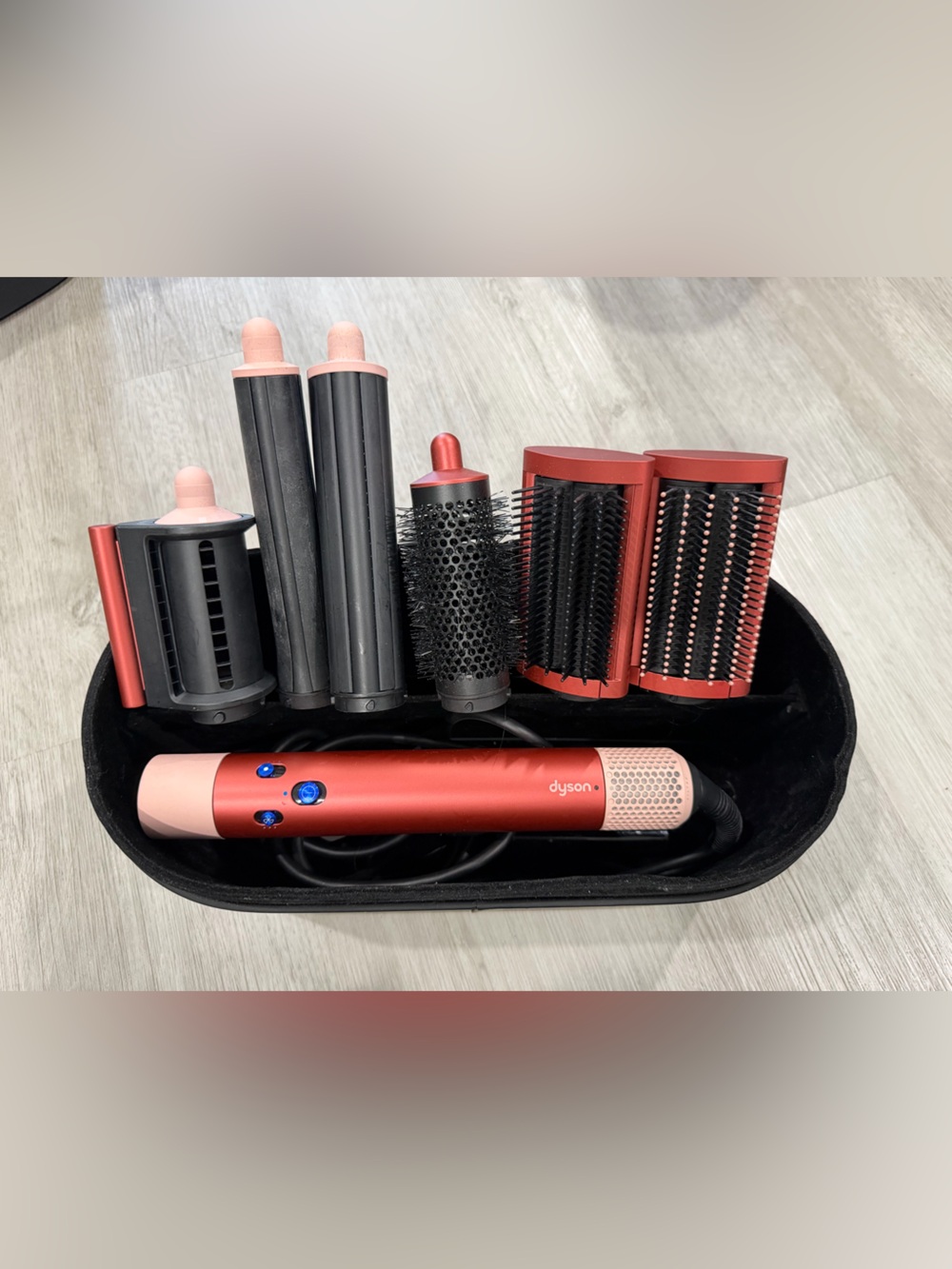Dyson Airwrap i.d.™Multi-Styler in Strawberry Bronze+ All attachments FOR PARTS!